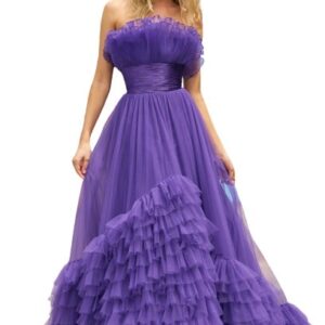 Lavender Frill Gown For Pre-Wedding Photoshoot